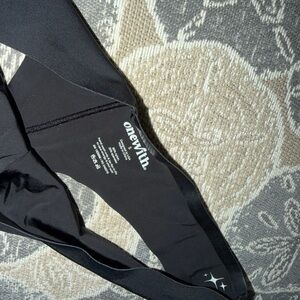 Onewith Black bikini bottom